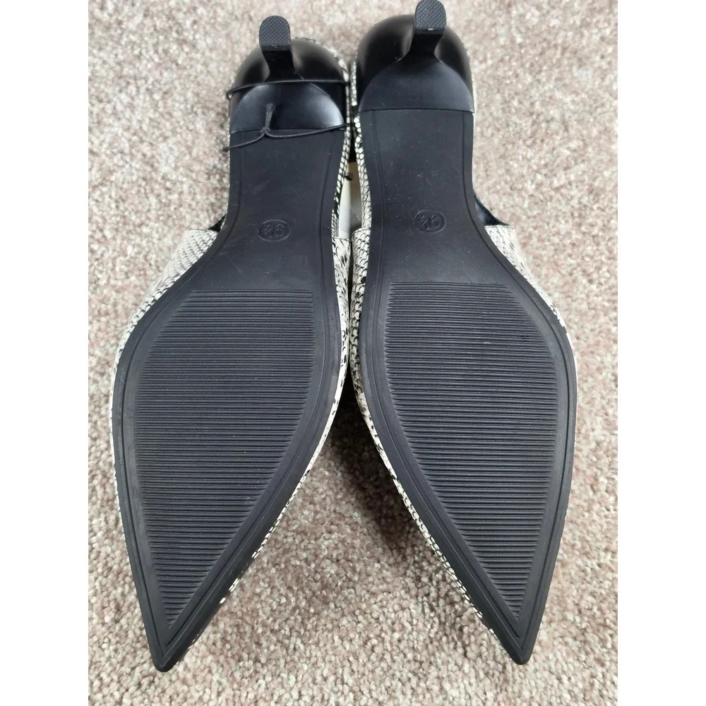 A New Day Samantha Snakeskin Slingback Kitten Heels Cream Black Pointed Toe 9.5